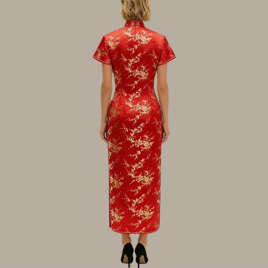 High-necked curved-hem satin cheongsam