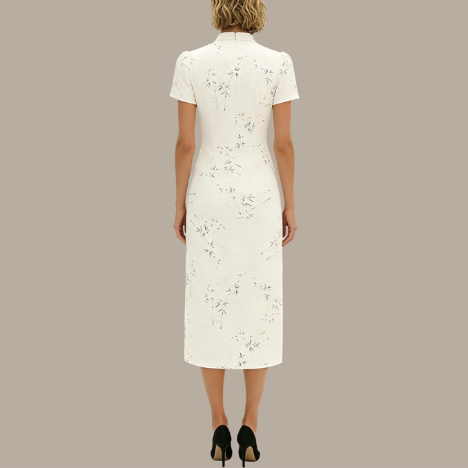 A-line cheongsam with stand-up collar