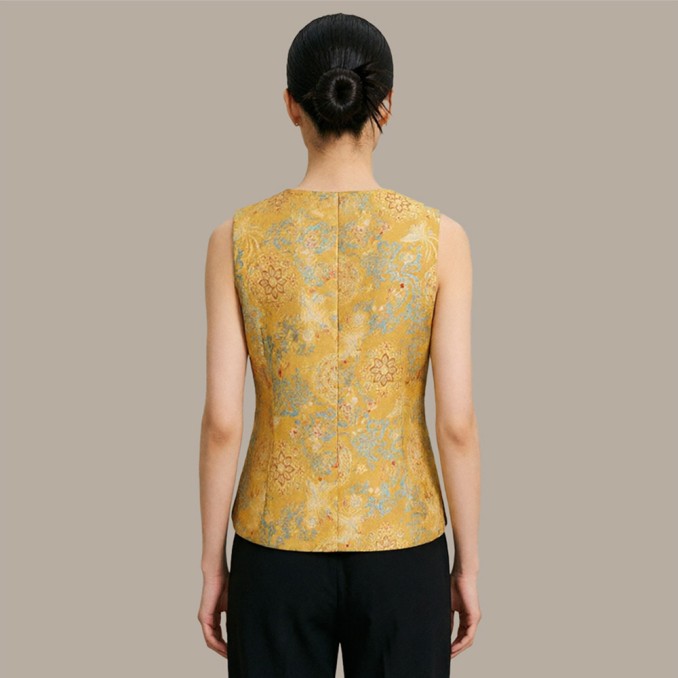 New Chinese-Style Stand-Collar Embroidered Button-Front Vest