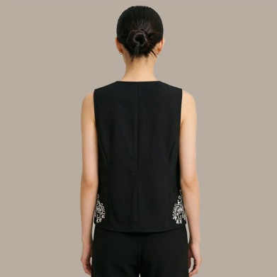 Stylish and Simple Chinese-Style V-Neck Vest